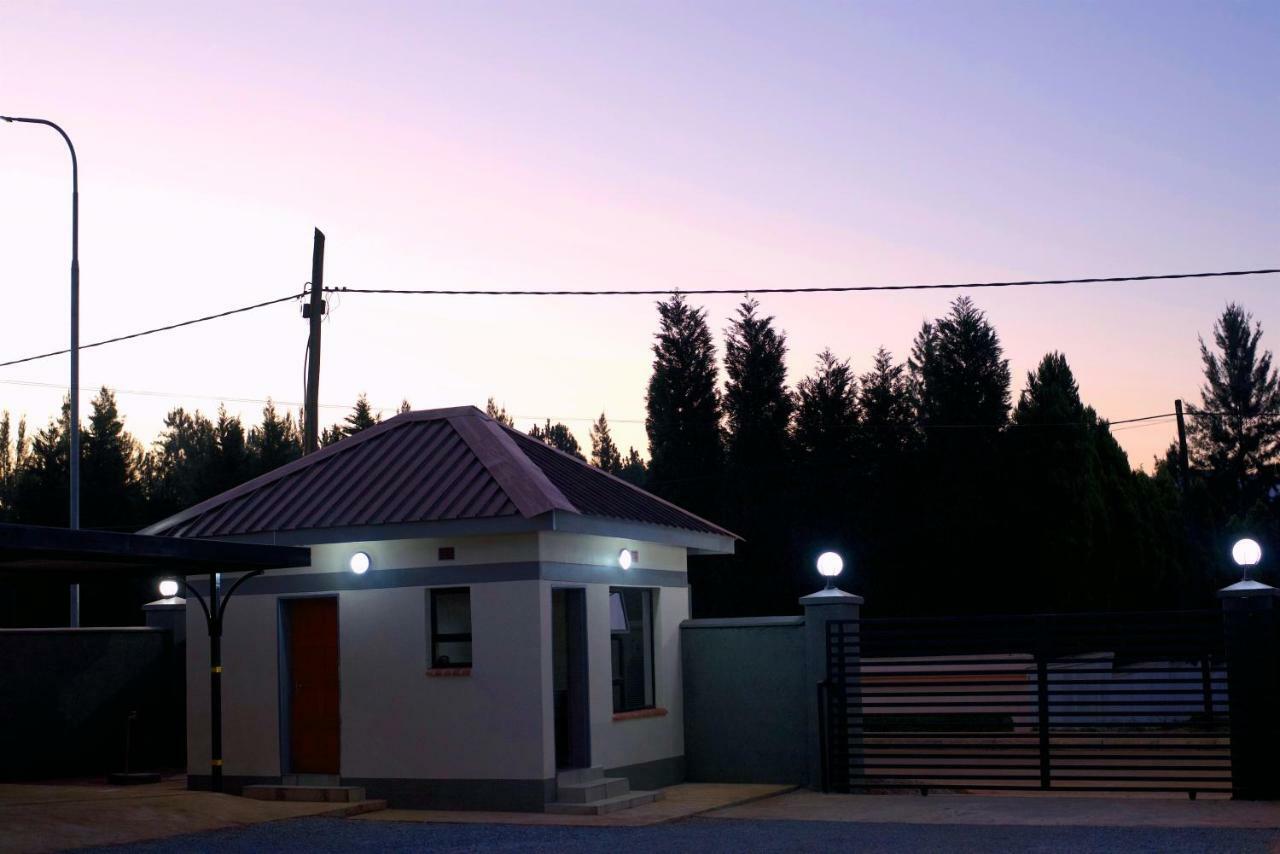 Green Haven Apartments Эзулвини Экстерьер фото